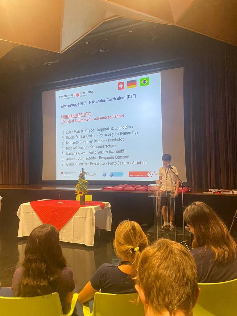 Concurso de Leitura na Escola SuíçoBrasileira de São Paulo Concurso de Leitura na Escola SuíçoBrasileira de São Paulo